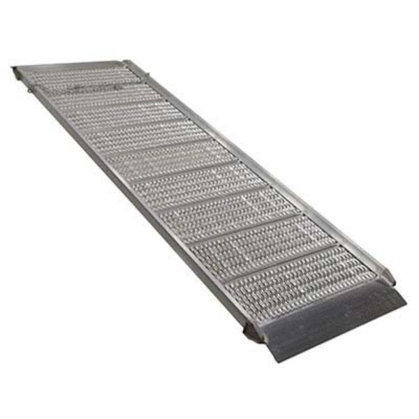 Alum Grip-Strut Walk Ramp 120L X 38W In - Vestil AWR-G-38-10A